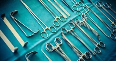 Common Surgical Tools that Every Surgeon Needs